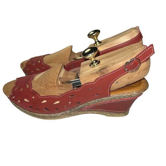 Patrizia by Spring Step Red Wedge Cutout Buckle Strap Sandals D-Malidace Size 41 - Picture 4 of 13
